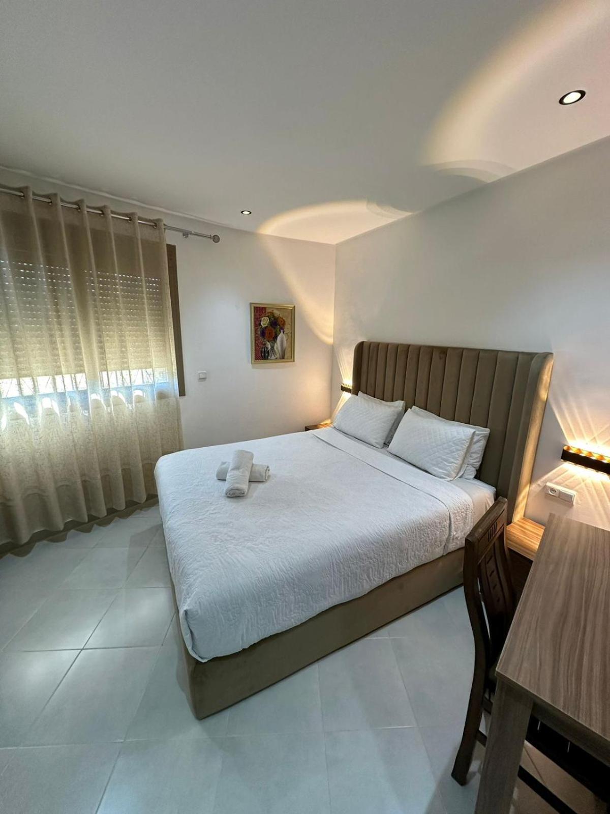 Appart Neuf Lumineux Climatise 1Ere Etage Tánger Exterior foto